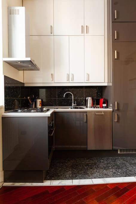 Casa Delle 5 Giornate Di Milano Apartamento Exterior foto